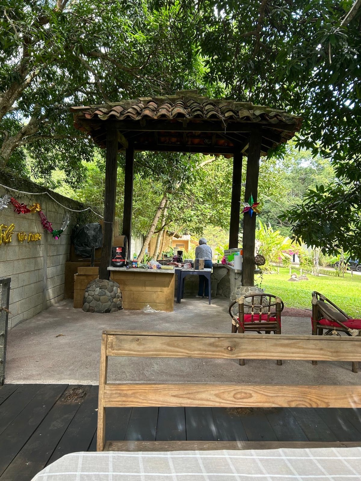 Palapa y área de convivencia